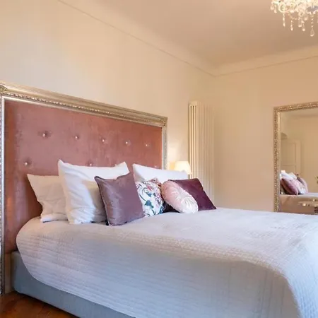 Palazzo Sacro Monte - Unique Experience Apartament *